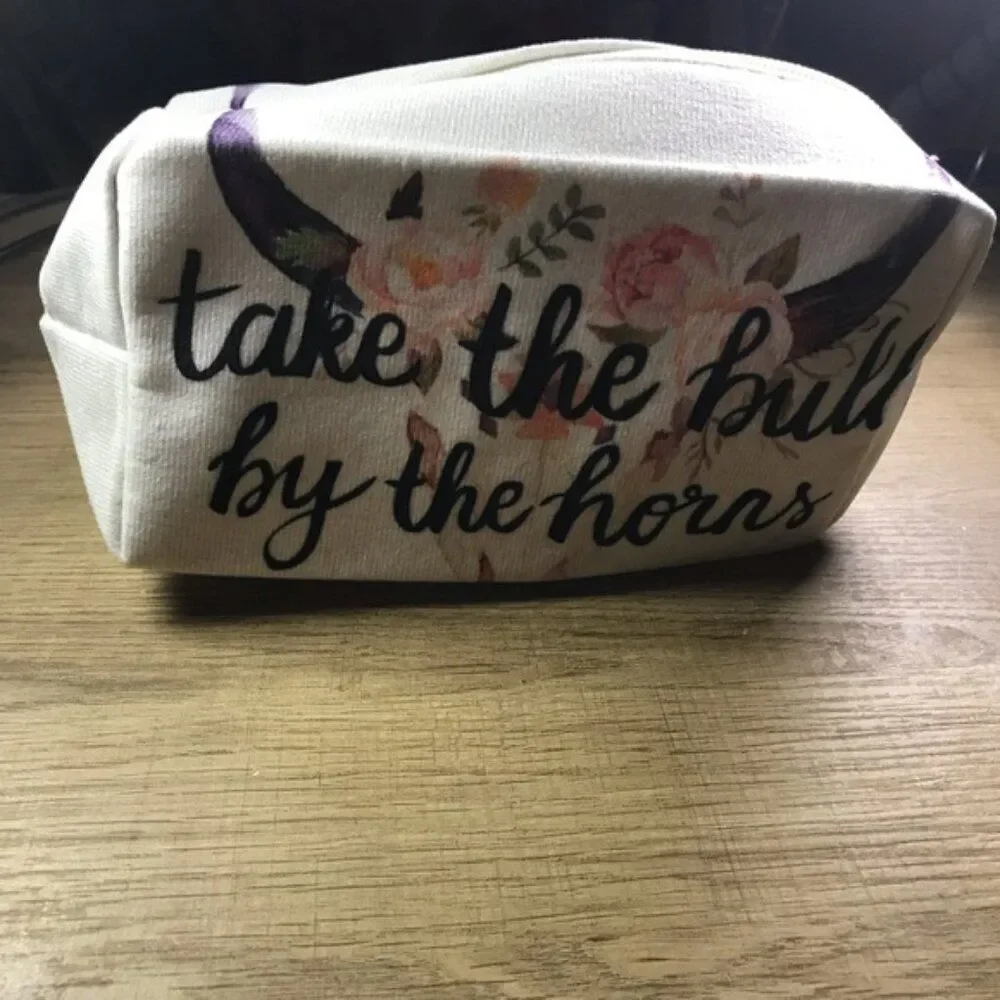 Flower & Bull Head Pattern Makeup Bag, Versatile Storage Bag Carry-On Pouch